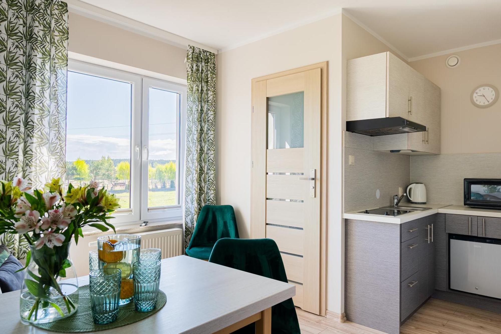 Barka - Apartamenty Premium Oraz Pokoje Blisko Plazy كارفيا المظهر الخارجي الصورة